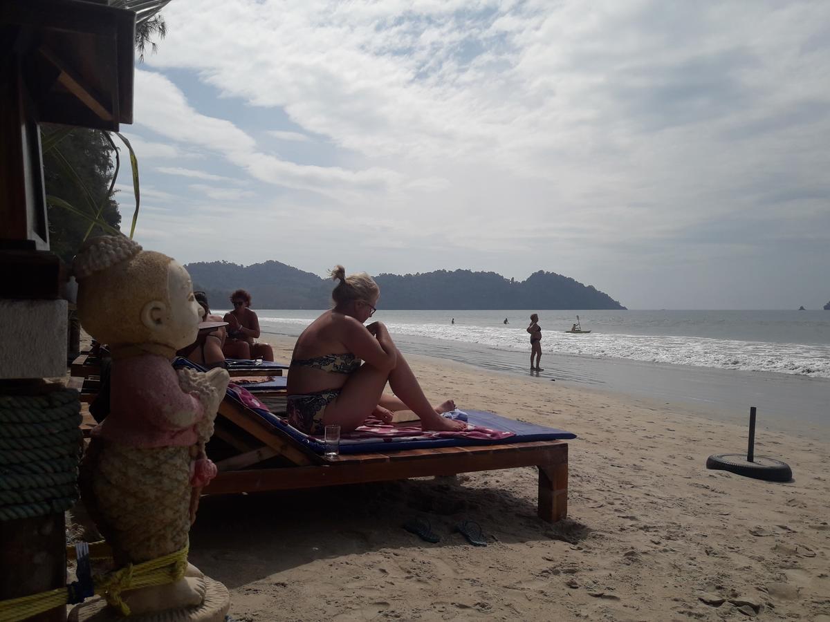 Jj Beach Resort & Jj Seafood Koh Phayam Zewnętrze zdjęcie