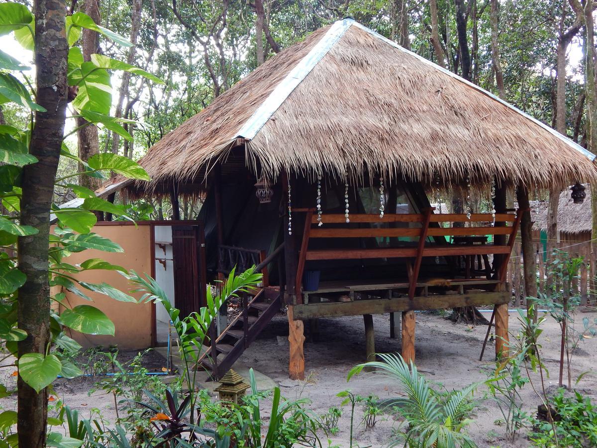 Jj Beach Resort & Jj Seafood Koh Phayam Zewnętrze zdjęcie